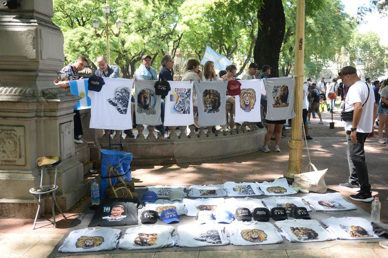 La militancia libertaria frente al Congreso