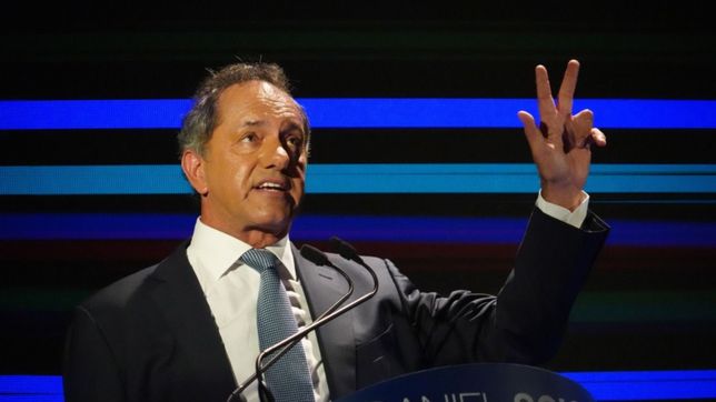scioli: ¿en que se ha convertido su revolucion de la alegria, presidente?