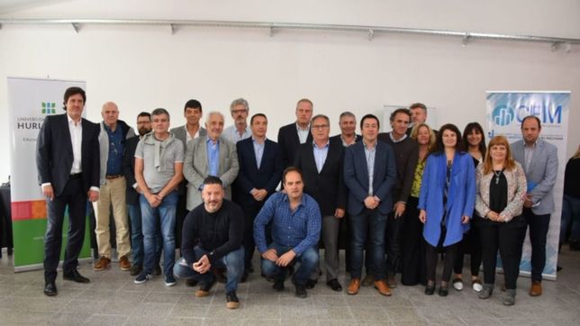 ajuste: intendentes del pj sumaron a la uca a reunion con universidades ajuste: intendentes del pj sumaron a la uca a reunion con universidades