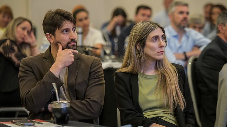 Minni con el Jefe de Gabinete de Paraná, Santiago Halle.