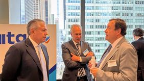 Rolando Figueroa, Alberto Weretilneck y Marcelo Mindlin. Sintonía fina en Nueva York.