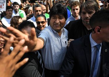 Evo Morales arma desde Buenos Aires la estrategia de su partido