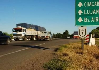 Javier Milei y Toto Caputo avanzan con la tercera etapa de la privatización de rutas&nbsp; &nbsp; &nbsp;